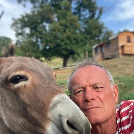 Campeggio La Roulotte De La Croix