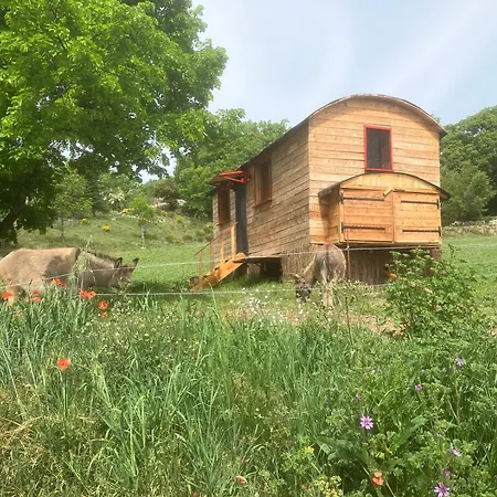 La Roulotte De La Croix *