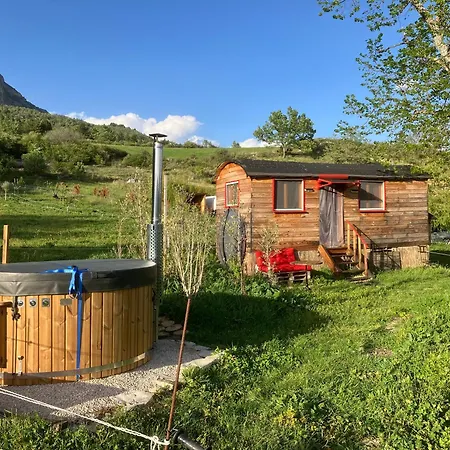 La Roulotte De La Croix Entrepierres